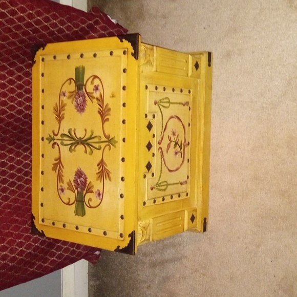 Vintage Chinese Painted Blanket Chest - Picture 6 of 6